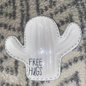 Free Hugs cactus tray.
